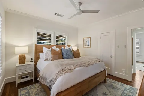 $925,000 | 5250 Goodwin Avenue, Dallas, TX 75206