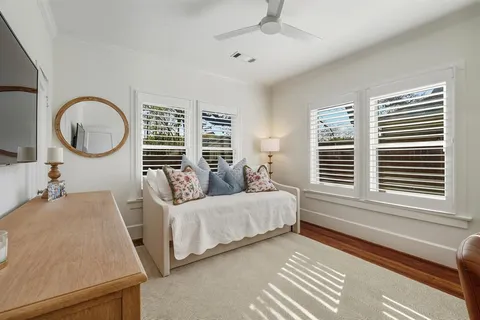 $925,000 | 5250 Goodwin Avenue, Dallas, TX 75206