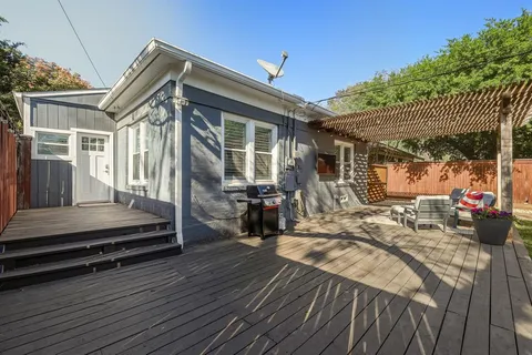 $925,000 | 5250 Goodwin Avenue, Dallas, TX 75206