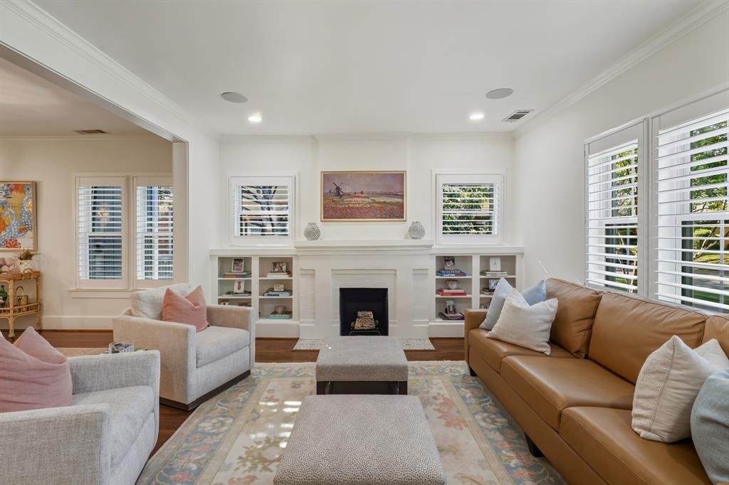 5250 Goodwin Avenue Dallas, TX 75206 - Photo 7 of 33