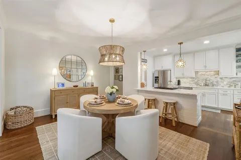 $925,000 | 5250 Goodwin Avenue, Dallas, TX 75206