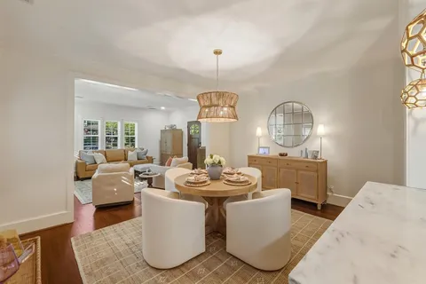 $925,000 | 5250 Goodwin Avenue, Dallas, TX 75206