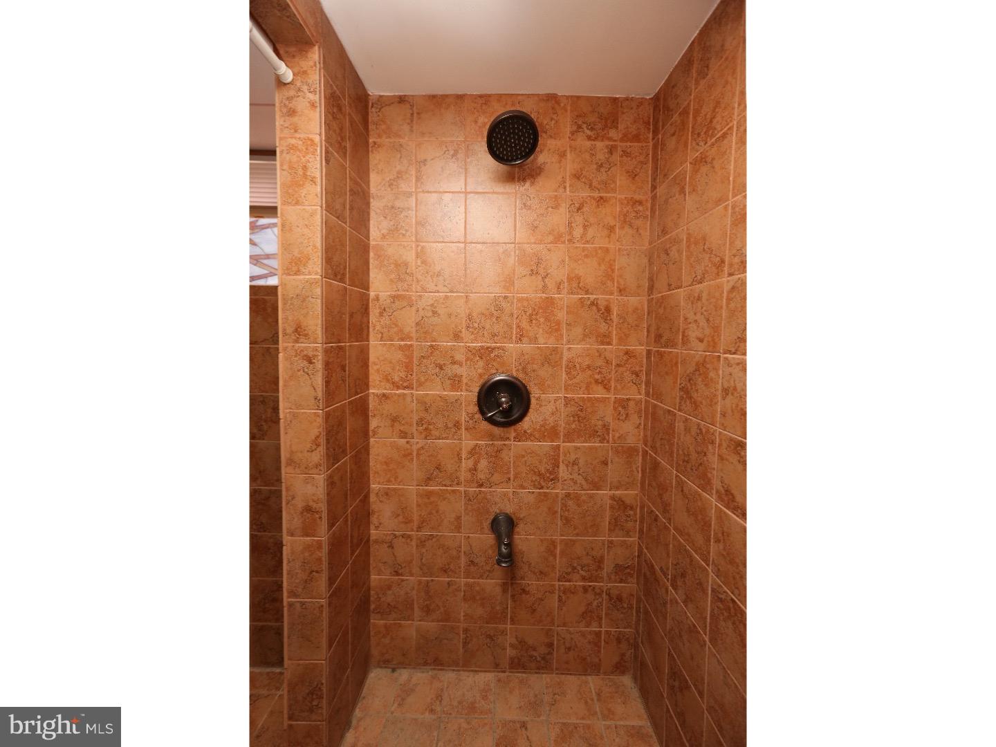 39 Waverly Road Havertown, PA 19083 - Photo 17 of 25 Bathroom