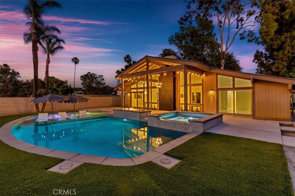 5813 Old Ranch Road Riverside, CA 92504 - Photo 3 of 72 Relaxing backyard