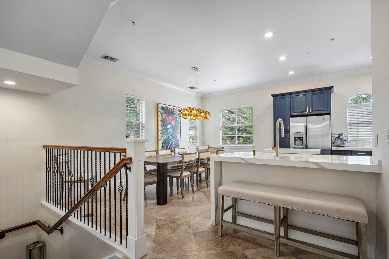 15 Via Floresta Drive, Unit 15 Boca Raton, FL 33487 - Photo 11 of 27 010-15ViaFlorestaDrive-BocaRaton-FL-3348