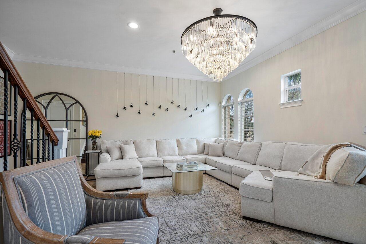 15 Via Floresta Drive, Unit 15 Boca Raton, FL 33487 - Photo 9 of 27 008-15ViaFlorestaDrive-BocaRaton-FL-3348