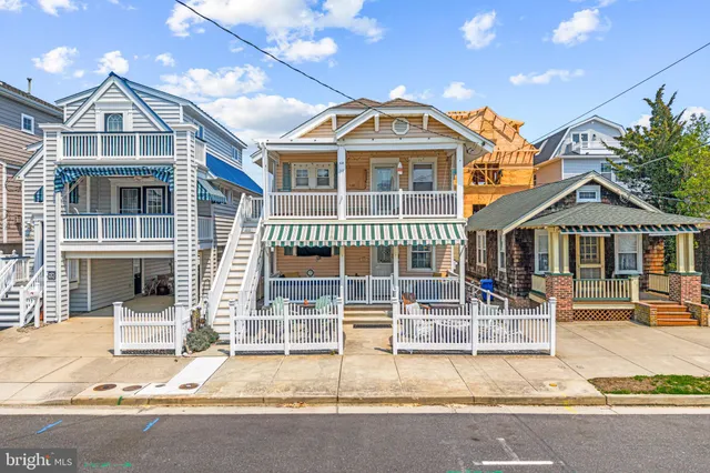 $919,000 | 809 1st Street, Unit 1, Ocean City, NJ 08226