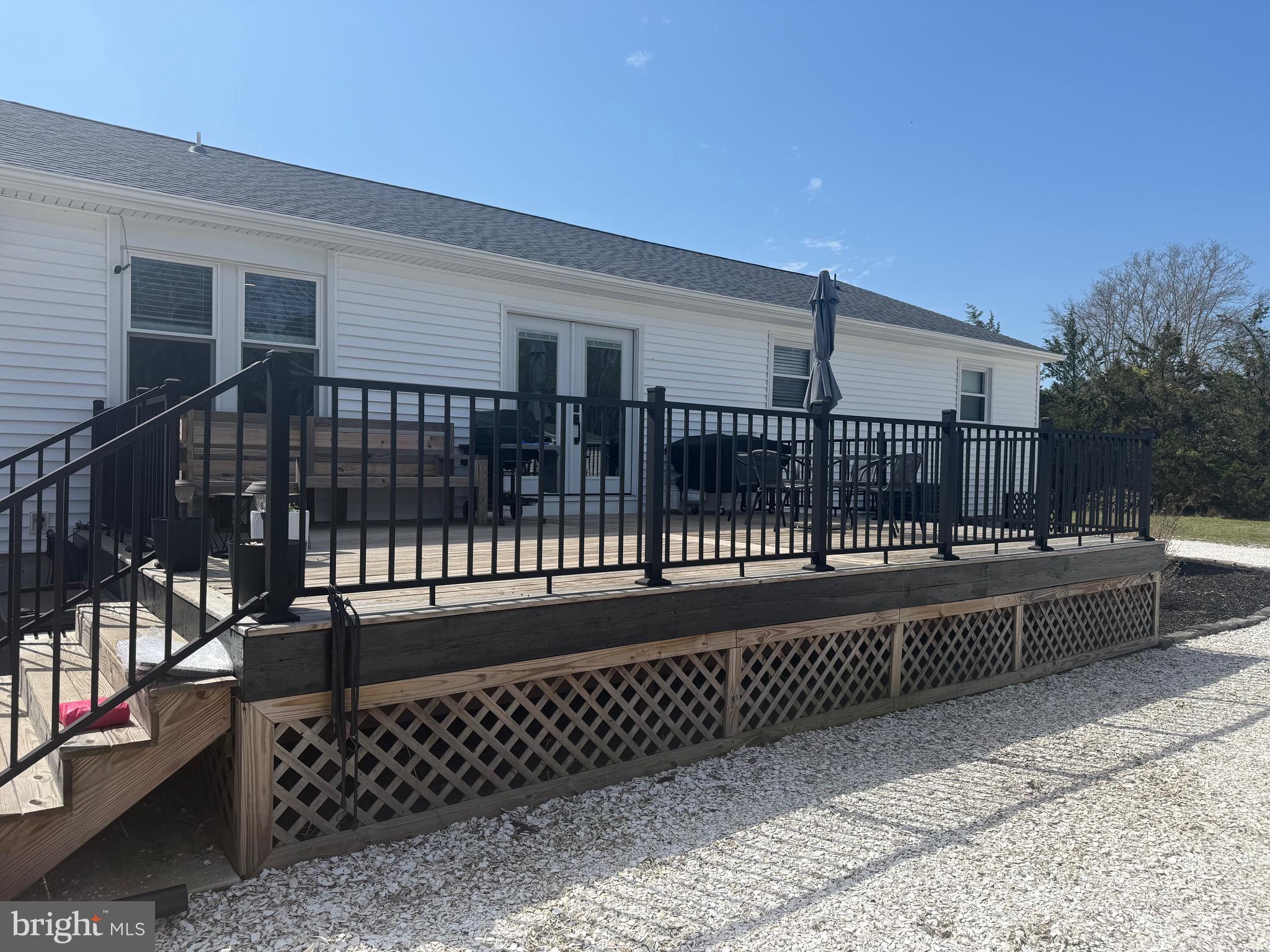 8762 Ferry Road Millville, NJ 08332 - Photo 4 of 6 16x20 deck