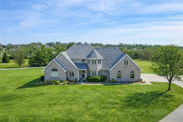 $629,000 | 3113 Cedar Crest Lane, Chillicothe, MO 64601