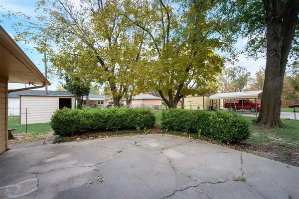 $1,825 | 1002 Majors Drive, Mesquite, TX 75149