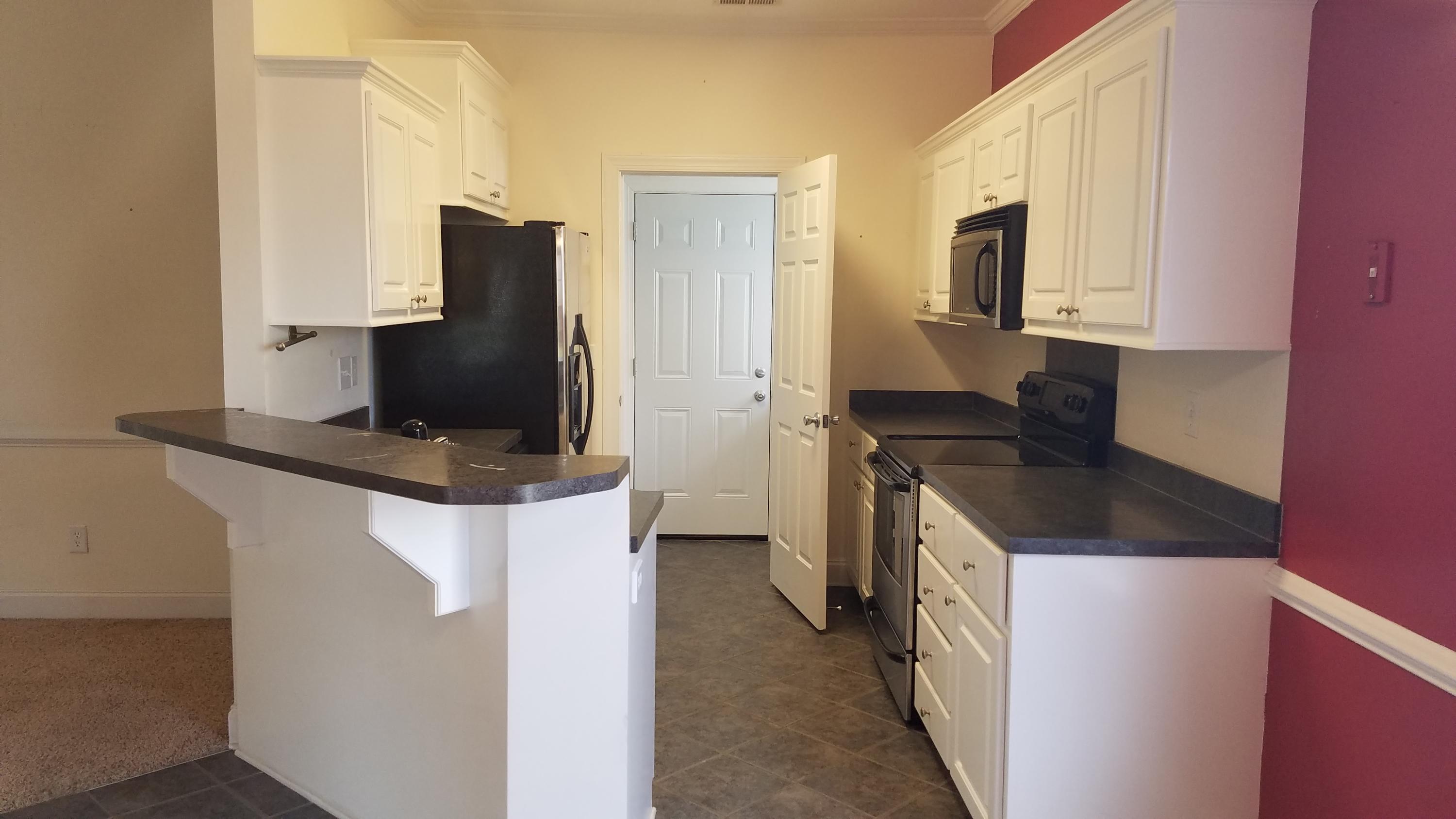 7700 Eagle Lake Road North Charleston, SC 29418 - Photo 2 of 21 20170626_104336