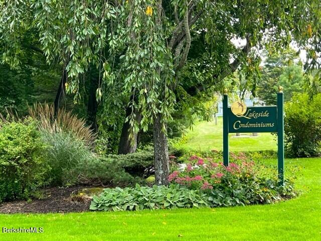 770 Summer Street, Unit 3A Lee, MA 01240 - Photo 43 of 43 Foxhollow signage