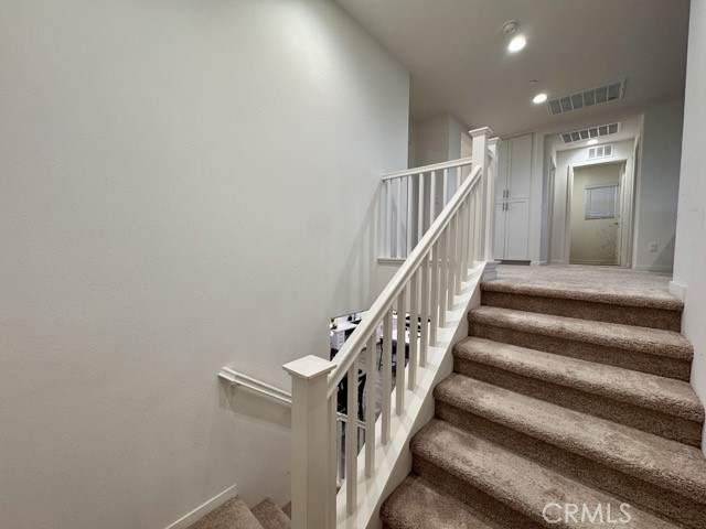 30411 Ridgecrest Road Winchester, CA 92596 - Photo 25 of 46 a view of entryway