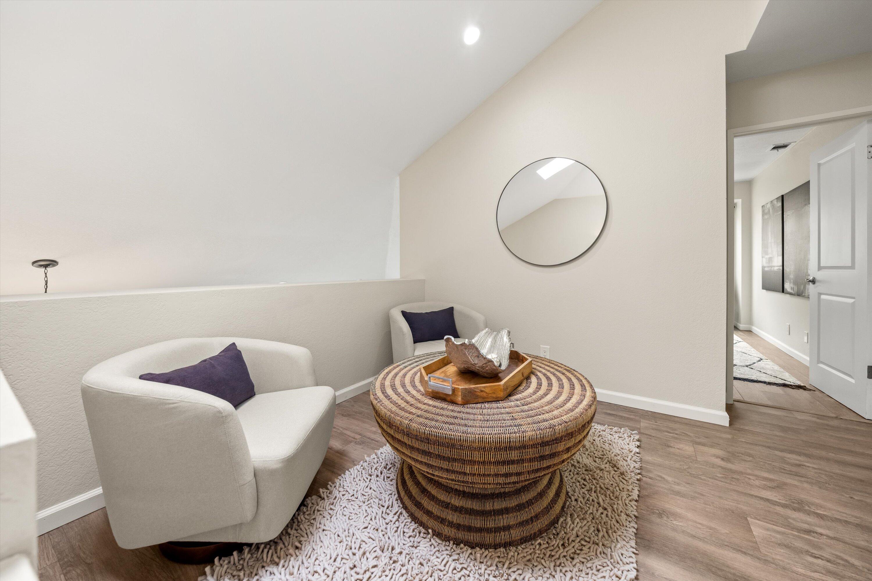 7134 Phelps Road Goleta, CA 93117 - Photo 17 of 55 Sitting Area