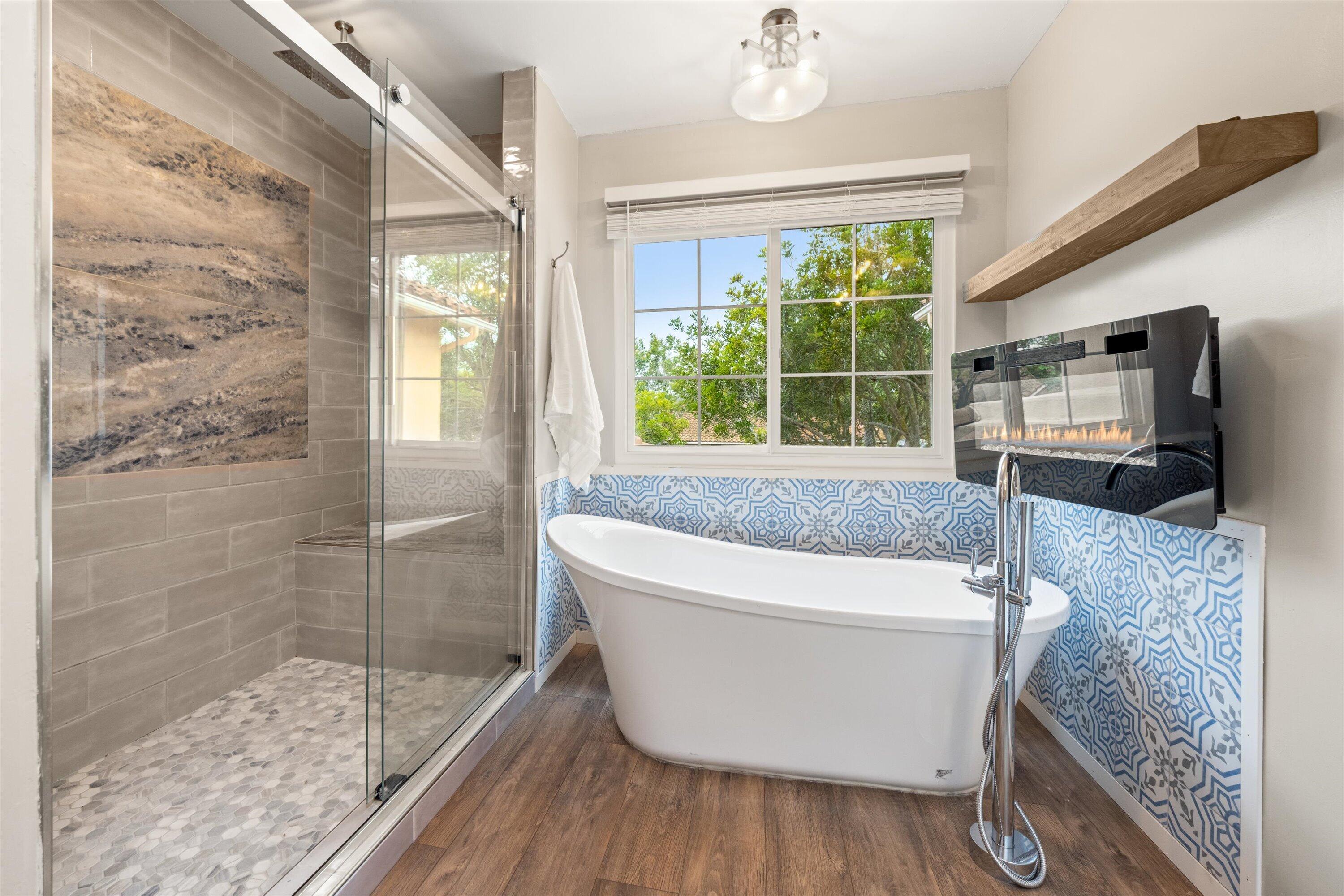 7134 Phelps Road Goleta, CA 93117 - Photo 30 of 55 Primary Bathroom