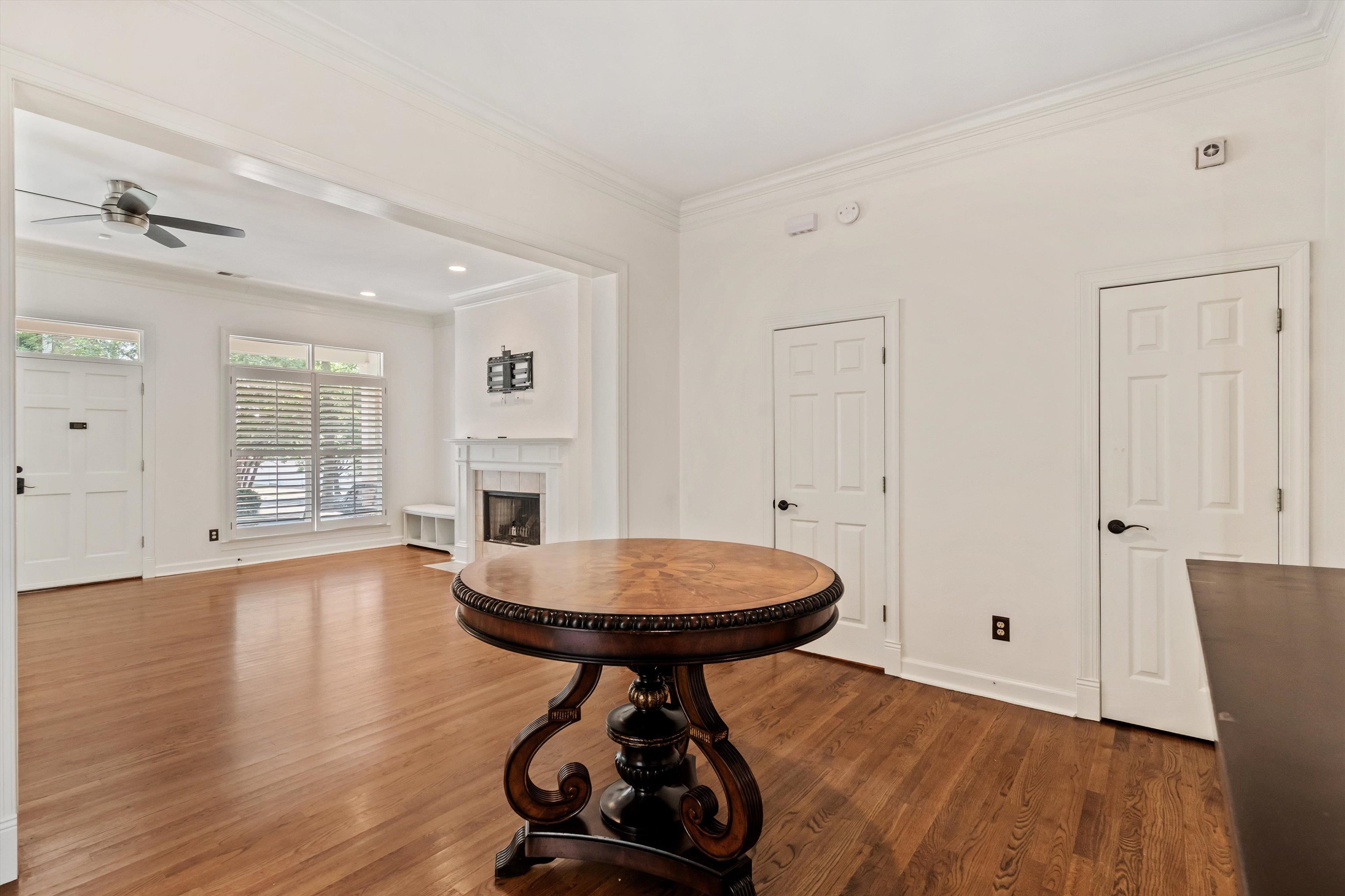 561 Rienzi Drive Memphis, TN 38103 - Photo 10 of 32 Gallery Image 10