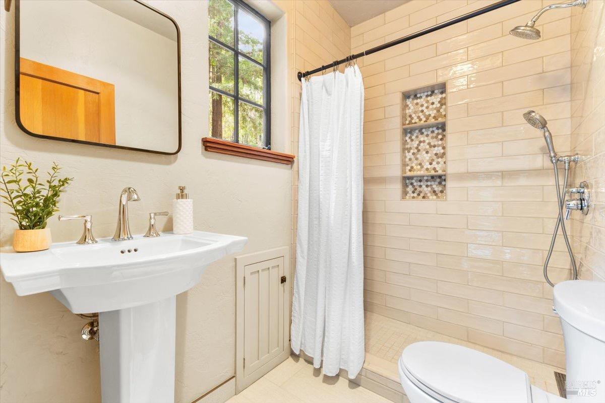 12076 Cloud Ridge Road Healdsburg, CA 95448 - Photo 28 of 72