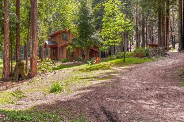 $2,999,000 | 12076 Cloud Ridge Road, Healdsburg, CA 95448