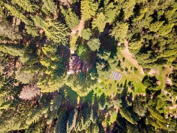 $2,999,000 | 12076 Cloud Ridge Road, Healdsburg, CA 95448