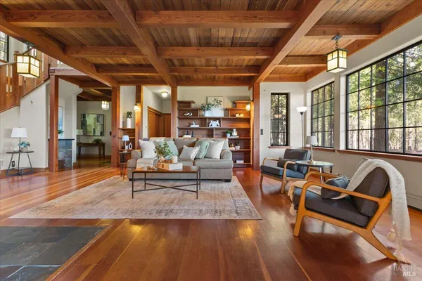 $2,999,000 | 12076 Cloud Ridge Road, Healdsburg, CA 95448