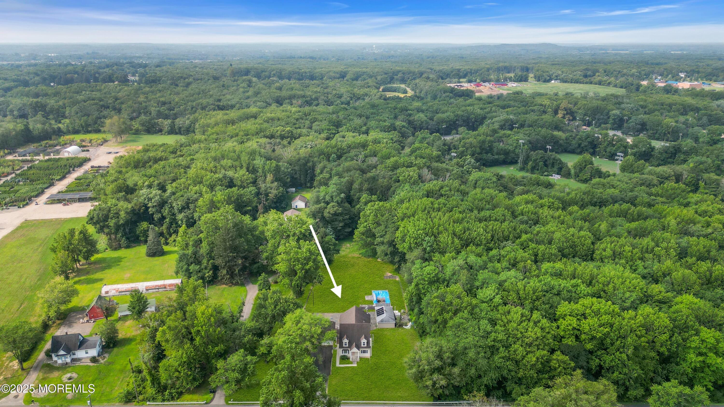 123 Freehold Road Manalapan, NJ 07726 - Photo 35 of 47 123 Freehold Road