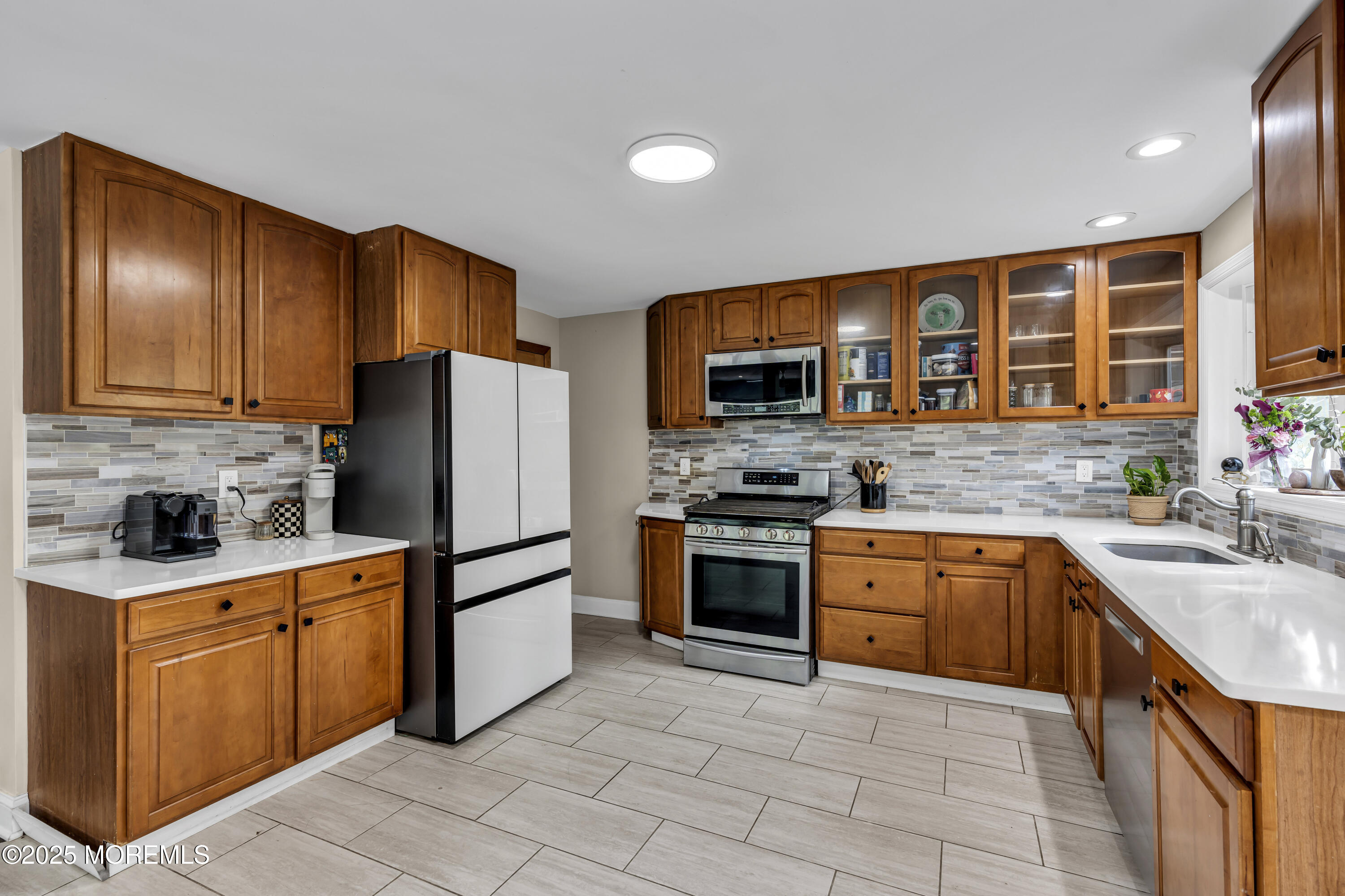 123 Freehold Road Manalapan, NJ 07726 - Photo 44 of 47 123 Freehold Road