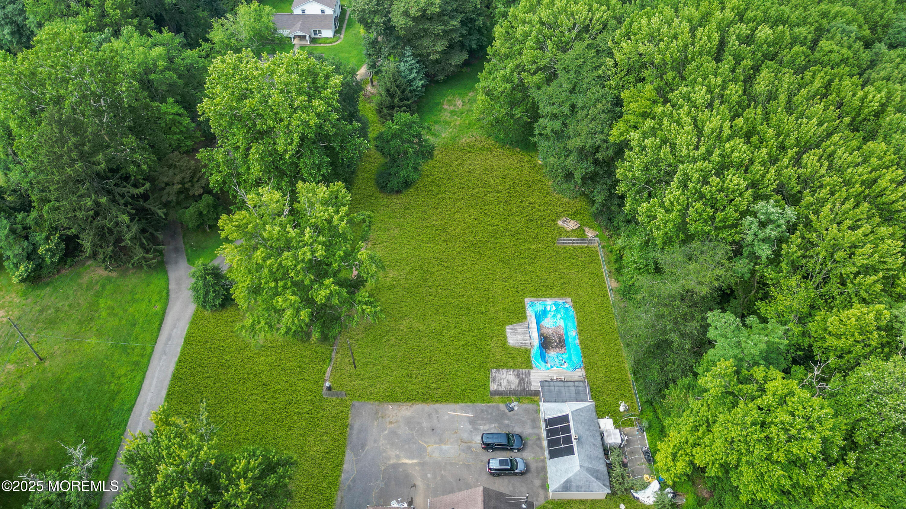 123 Freehold Road Manalapan, NJ 07726 - Photo 46 of 47 123 Freehold Road