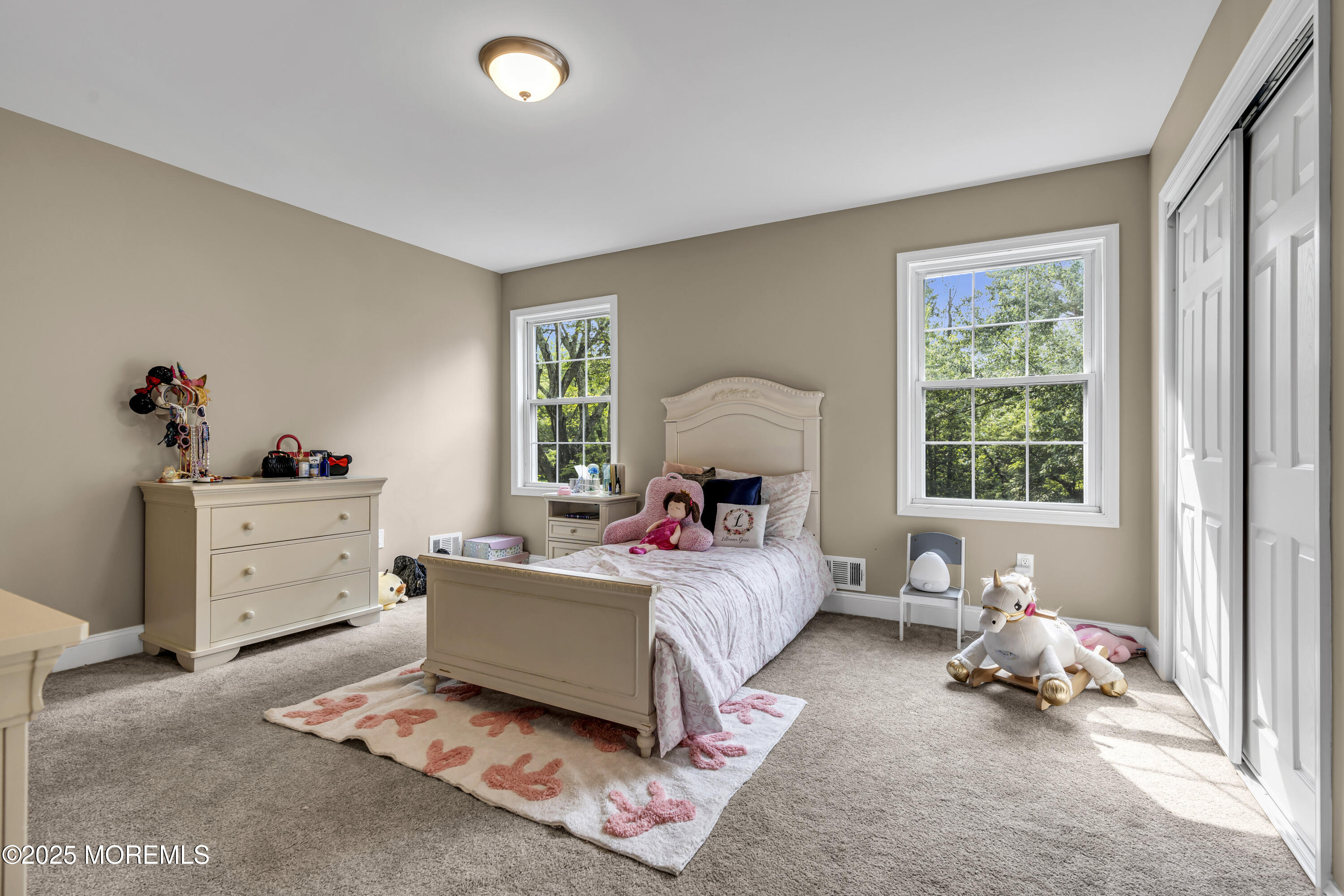 123 Freehold Road Manalapan, NJ 07726 - Photo 8 of 47 123 Freehold Road