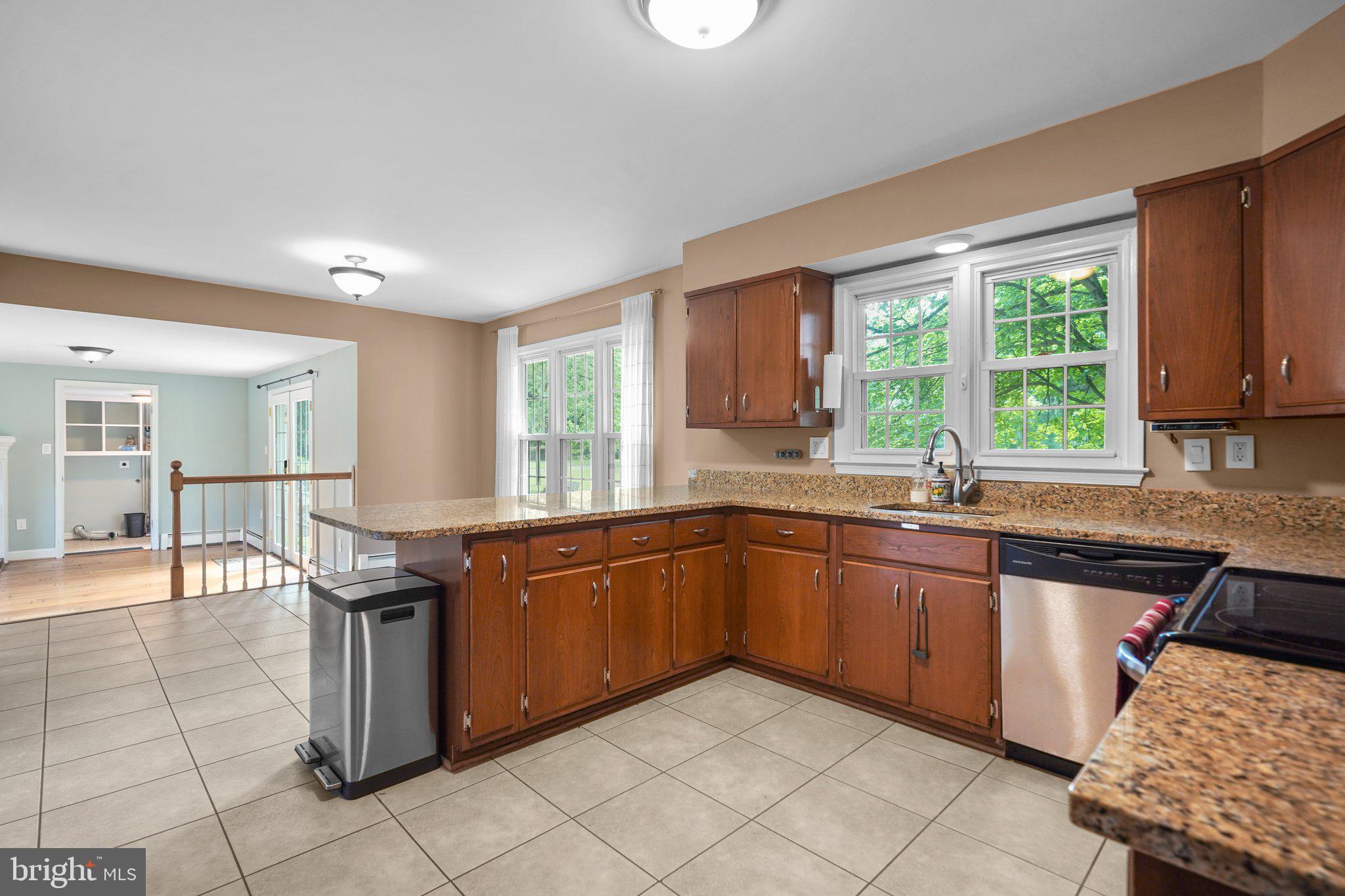 22110 Goshen School Road Gaithersburg, MD 20882 - Photo 9 of 45