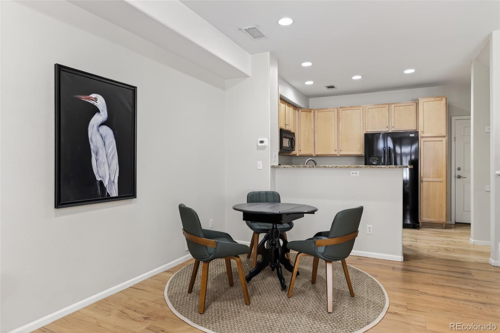 8399 Stonybridge Circle Highlands Ranch, CO 80126 - Photo 11 of 34