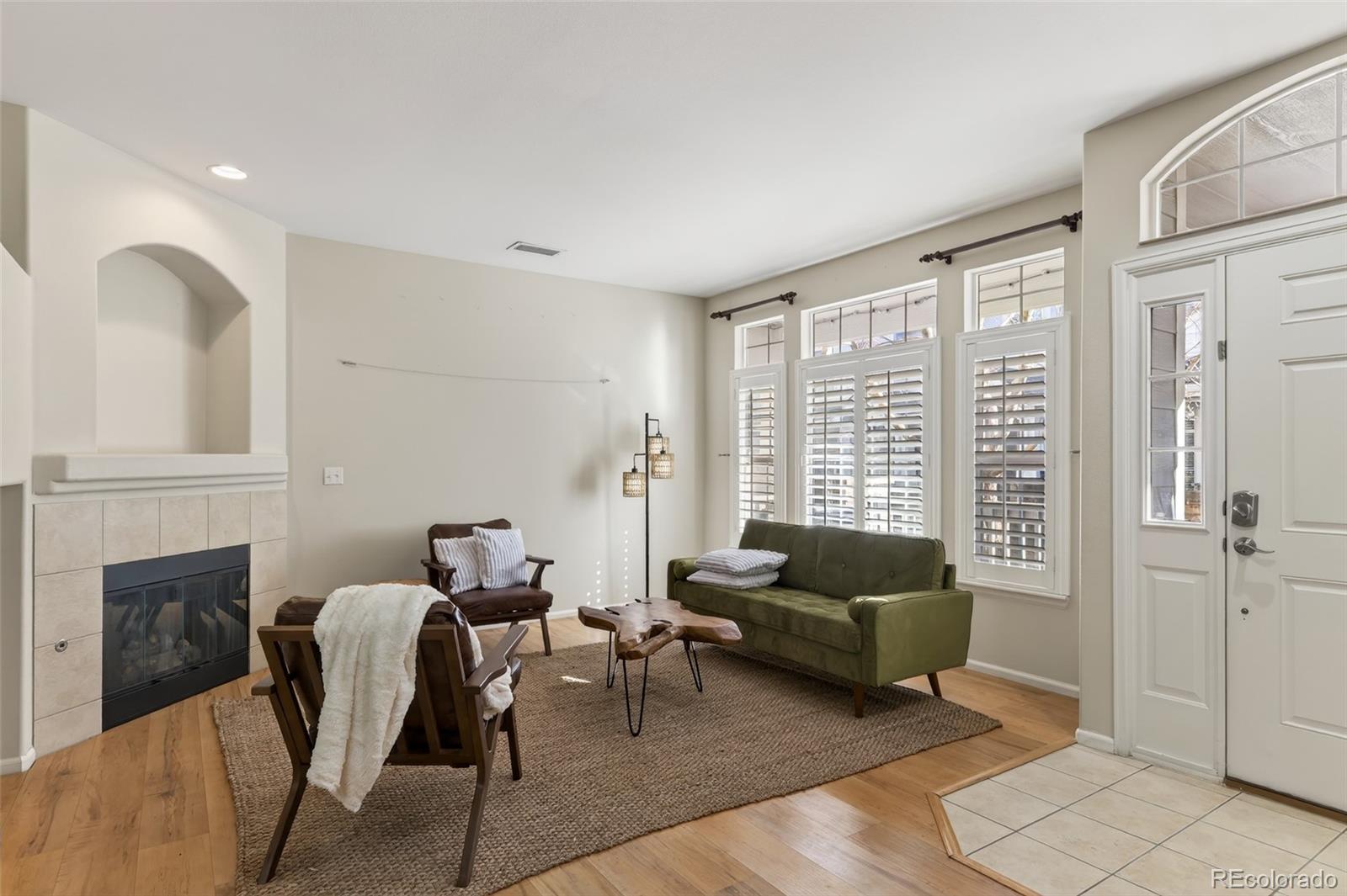 8399 Stonybridge Circle Highlands Ranch, CO 80126 - Photo 6 of 34