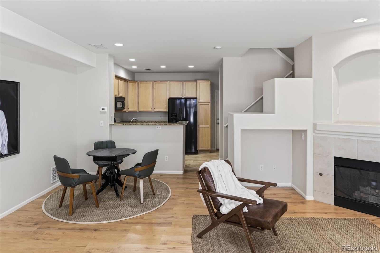 8399 Stonybridge Circle Highlands Ranch, CO 80126 - Photo 10 of 34