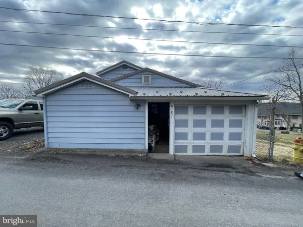 $165,000 | 618 Upper Street, Danville, PA 17821