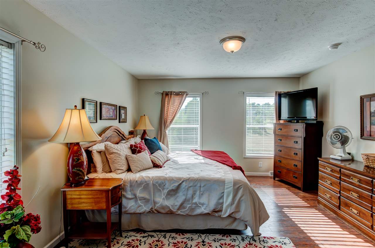 5318 Gray Road Traverse City, MI 49684 - Photo 16 of 44 1820267-15.JPG