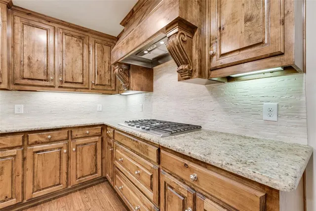 $6,100 | 14077 Brookridge Drive, Dallas, TX 75240