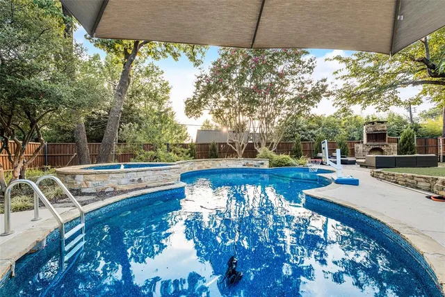 $6,100 | 14077 Brookridge Drive, Dallas, TX 75240