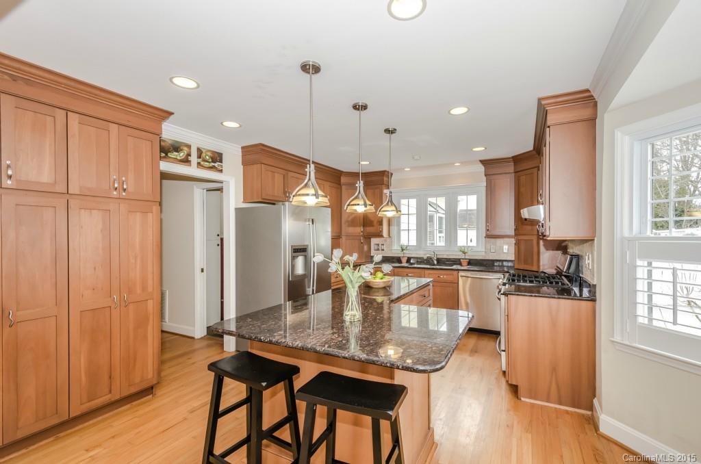 2533 Pinewood Road Gastonia, NC 28054 - Photo 3 of 24 Gallery Image 3