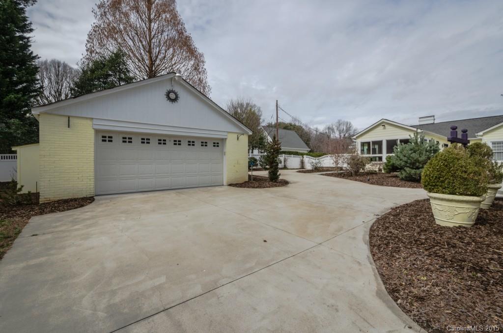2533 Pinewood Road Gastonia, NC 28054 - Photo 21 of 24 Gallery Image 21