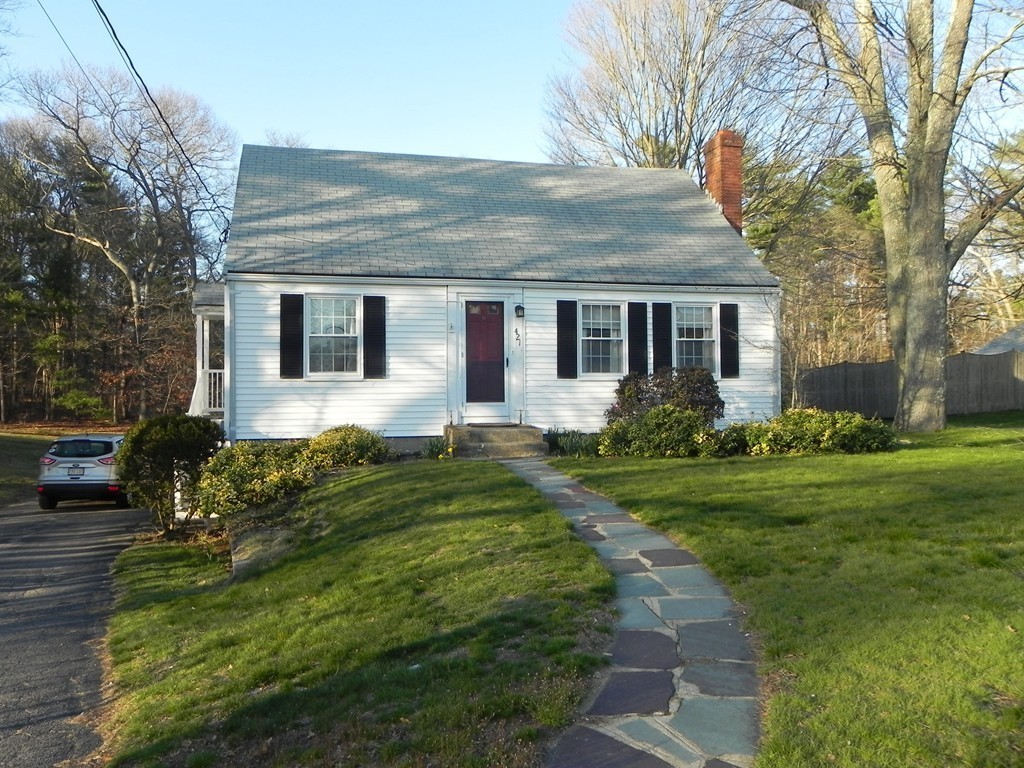 421 Hanover Street Hanover, MA 02339 - Photo 1 of 15 Gallery Image 1