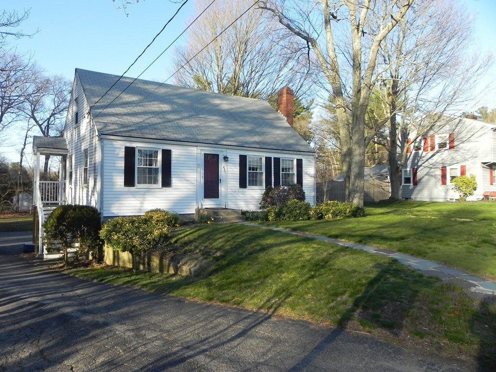 421 Hanover Street Hanover, MA 02339 - Photo 3 of 15 Gallery Image 3