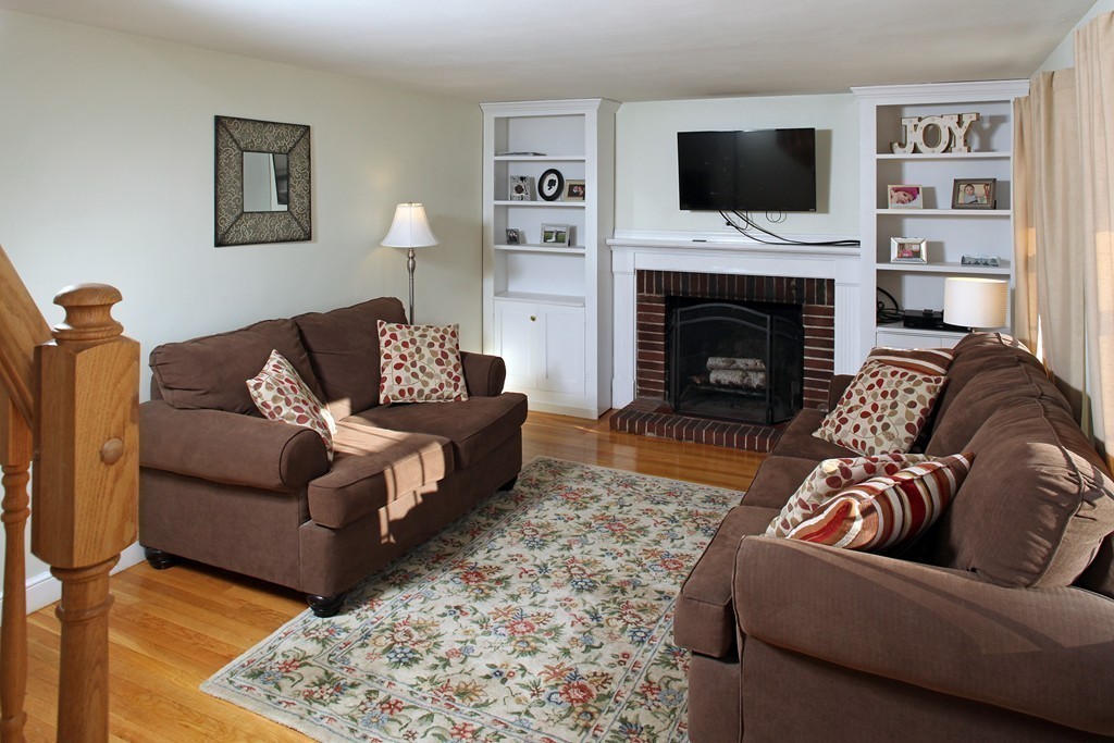 421 Hanover Street Hanover, MA 02339 - Photo 8 of 15 Gallery Image 8