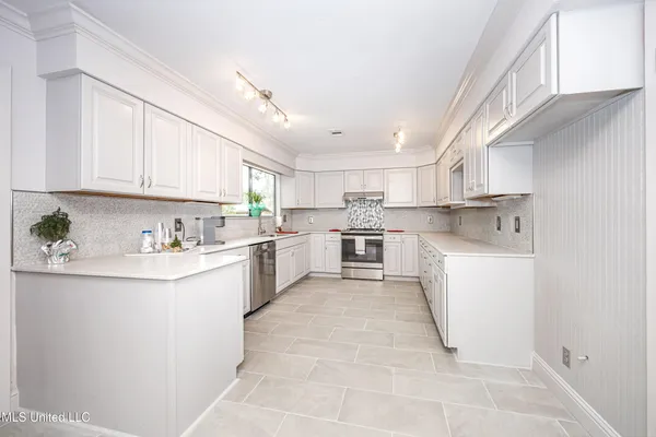 $649,000 | 110 Simon Boulevard, Ocean Springs, MS 39564