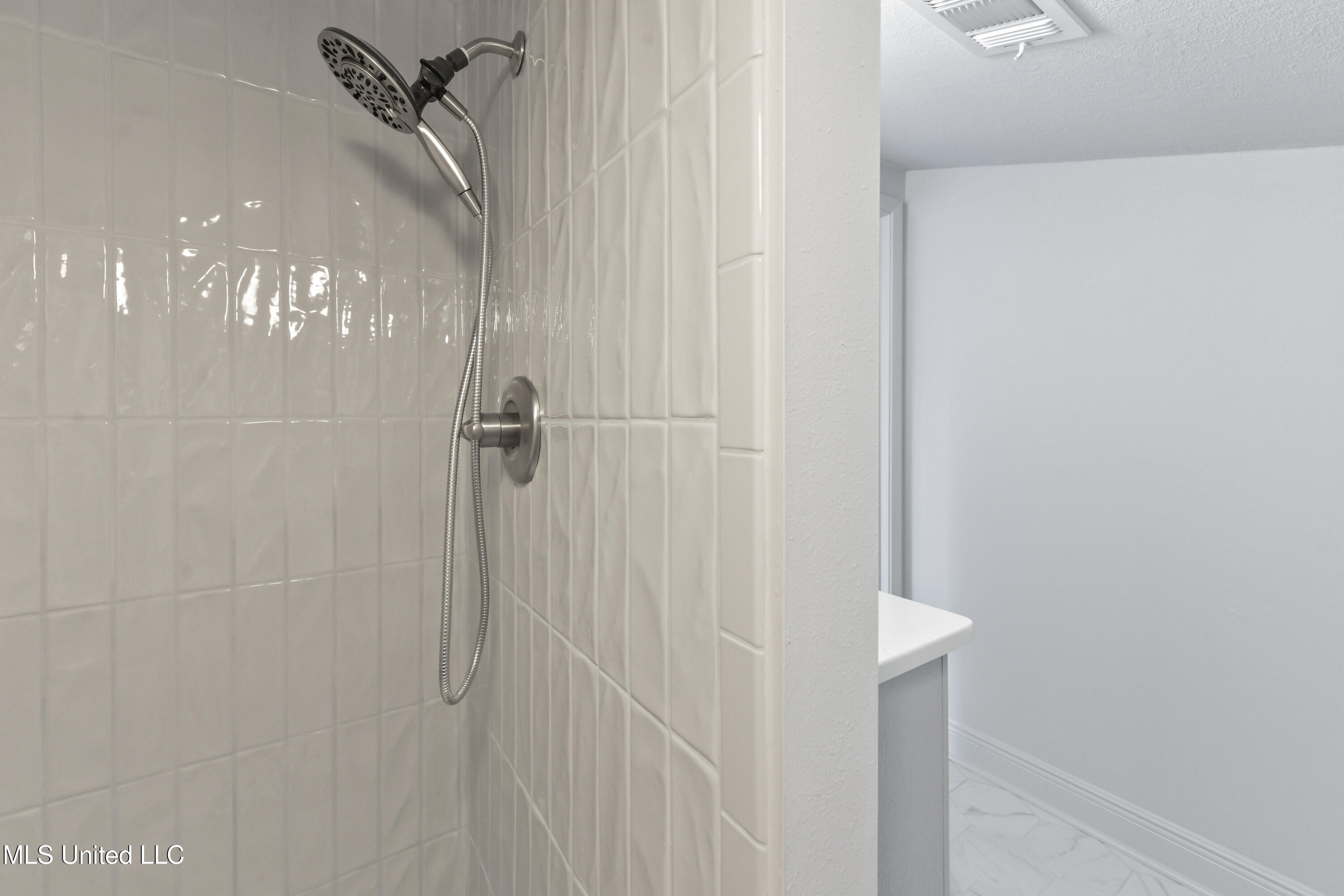 110 Simon Boulevard Ocean Springs, MS 39564 - Photo 50 of 73 Up Bath b