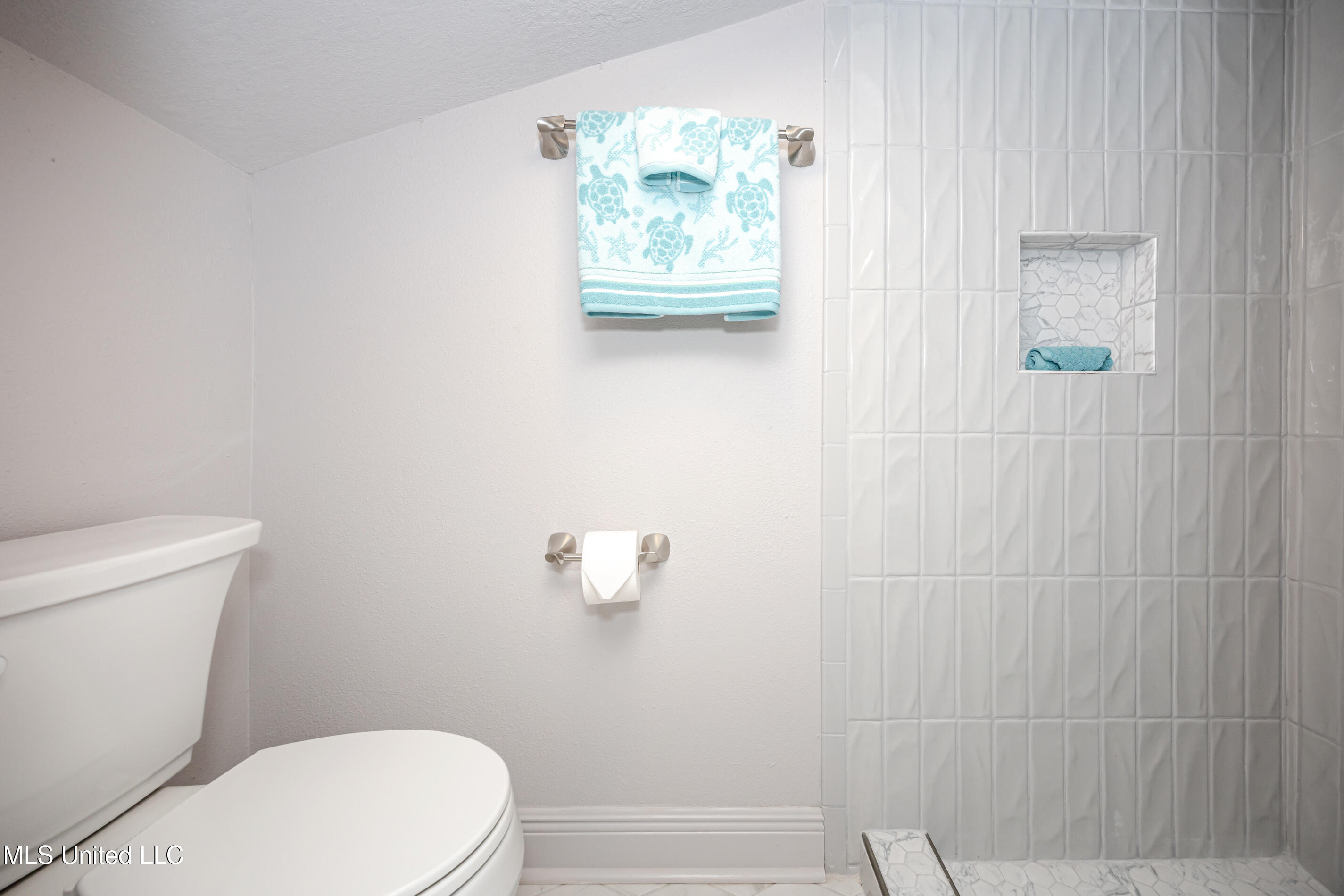 110 Simon Boulevard Ocean Springs, MS 39564 - Photo 58 of 73 IMG_3536