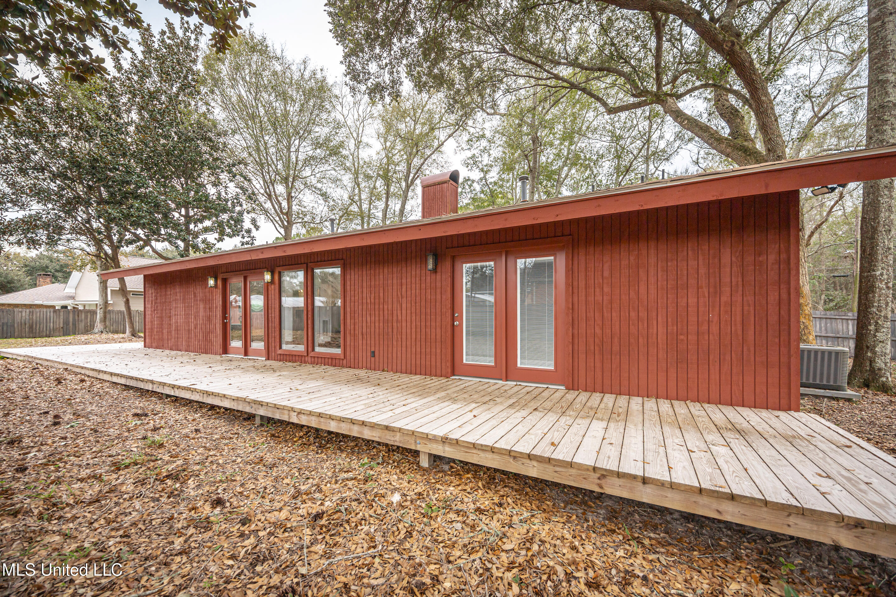 110 Simon Boulevard Ocean Springs, MS 39564 - Photo 63 of 73 IMG_3553
