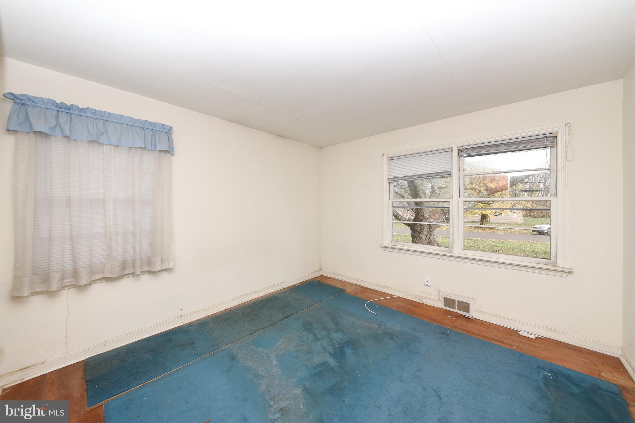 1 Sunnyside Lane Yardley, PA 19067 - Photo 19 of 39 an empty room with a window