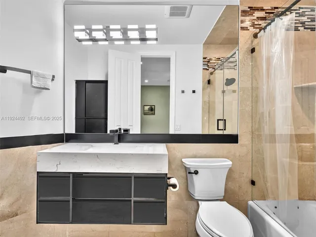 $3,850,000 | 1021 Northwest 115th Avenue, Plantation, FL 33323