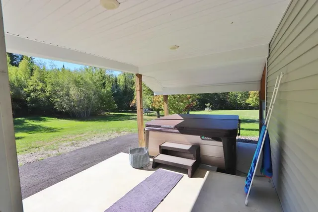 $699,900 | 47 Balsam Drive, Holden, ME 04429