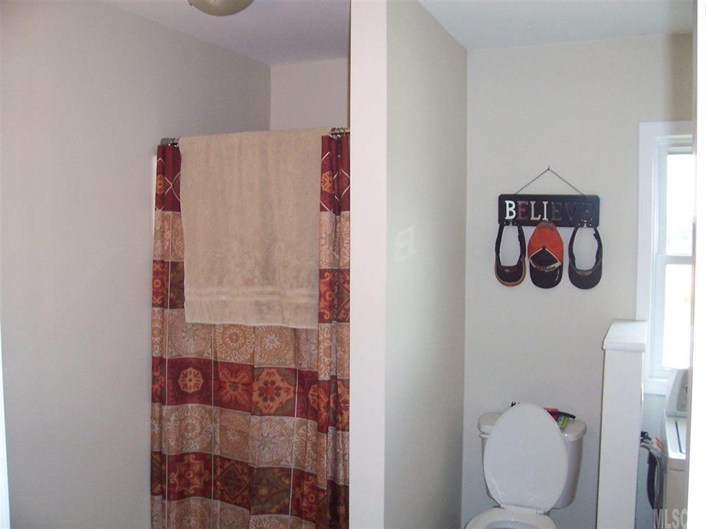 7733 Rhodhiss Road Connelly Springs, NC 28612 - Photo 7 of 9 Gallery Image 7