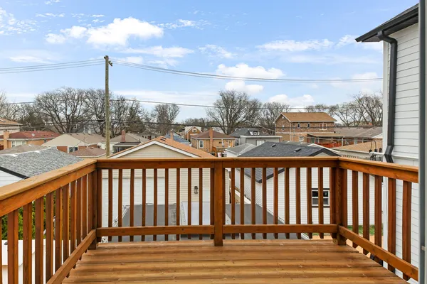 $699,900 | 3517 North Plainfield Avenue, Chicago, IL 60634